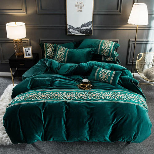 Laser velvet Duvet set 8 Pieces( green)