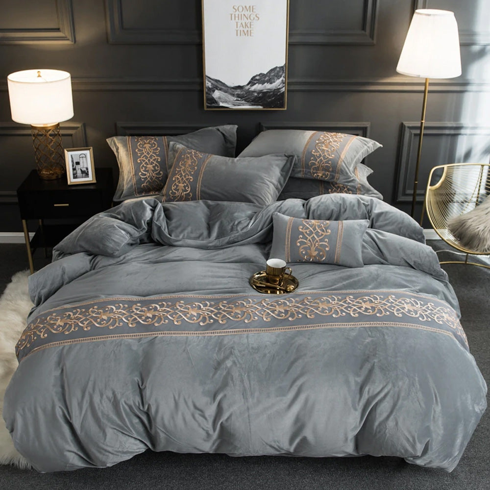 Laser velvet Duvet set 8 Pieces( GREY)